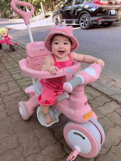 Tricycle 4-en-1 Bébé avec Barre de Poussée - Pédales ABS et Roues Anti-Choc